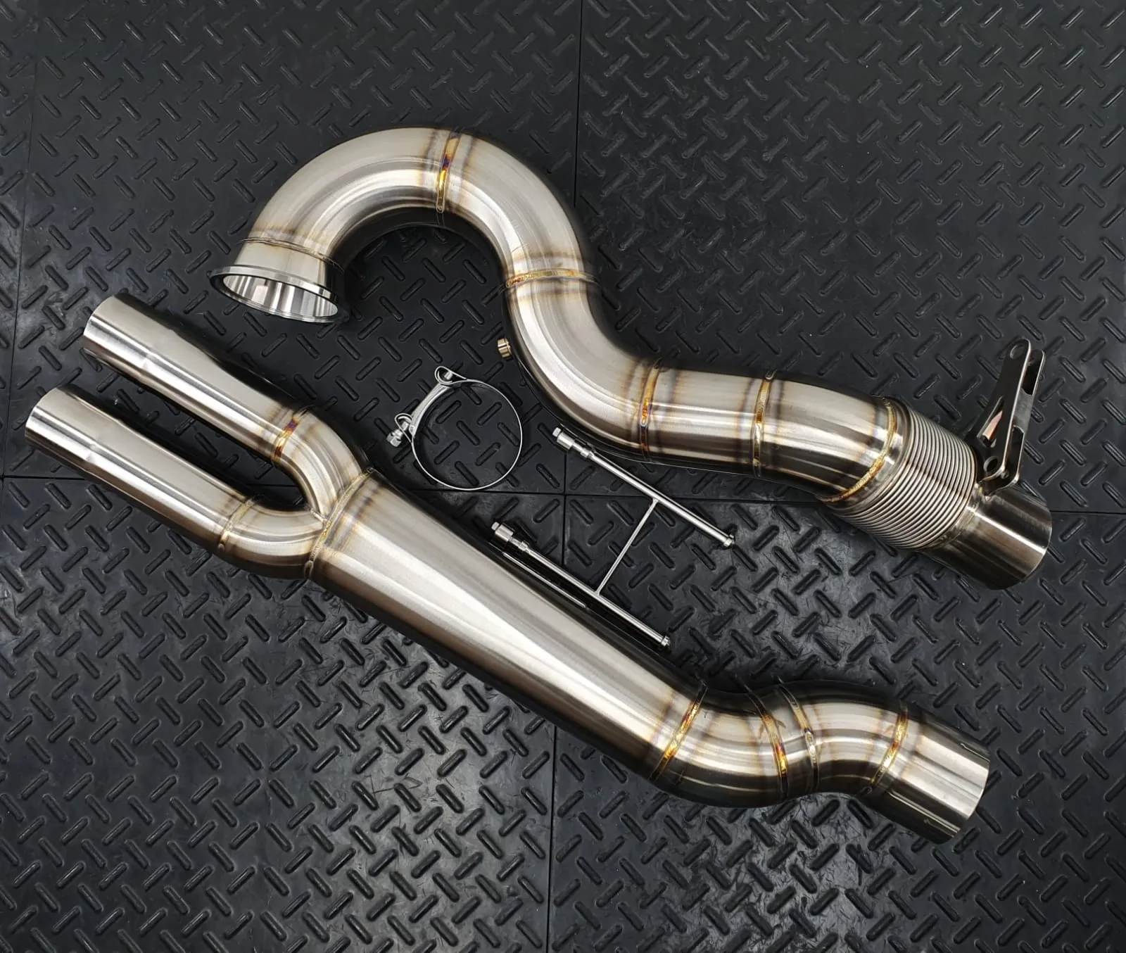 REDSTAR EXHAUST Fabrication Даунпайп без катализатора для Audi RS3 8V.2 / TT RS 8S