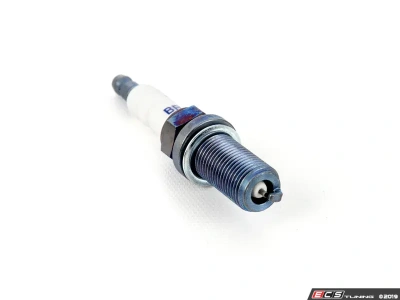 Brisk Silver Racing ER10S Свеча зажигания для VAG EA888.3 MQB + 2.5T RS (9)