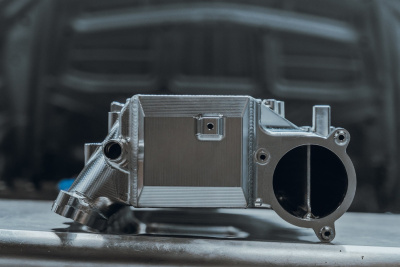 CSF 8200 Коллектор охлаждения наддувочного воздуха для BMW B58
