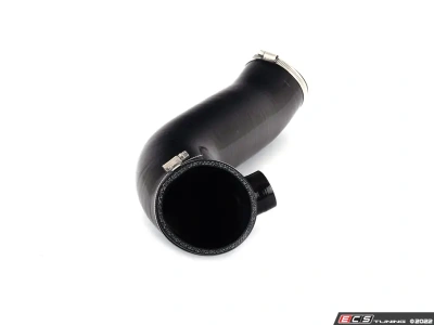 ECS Tuning ES#4685304 Силиконовый патрубок от короба воздушного фильтра для MK8 Golf R / 8Y S3
