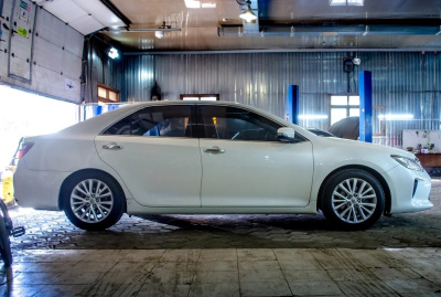 H&R 54685 Пружины с занижением для Toyota Camry V50 / V55