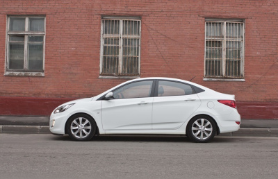 H&R 28899-1 Пружины с занижением KIA RIO 3 / Solaris 1