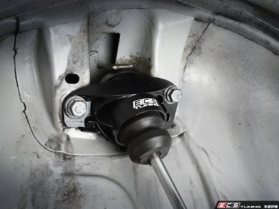 ECS Tuning ES#3698718 Комплект усиленных опор задних амортизаторов для VAG PQ35