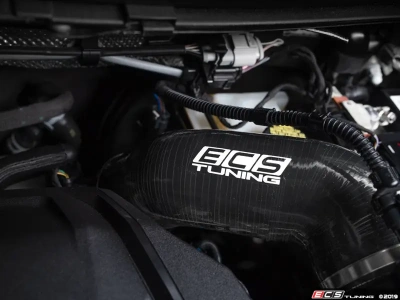 ECS Tuning ES#3697654 Силиконовый патрубок от короба воздушного фильтра для VAG 2.0 TSI Miller