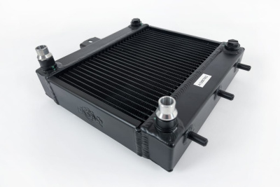 CSF 8258 Высокоэффективный боковой радиатор ОЖ для BMW F8X M3/M4/M2C