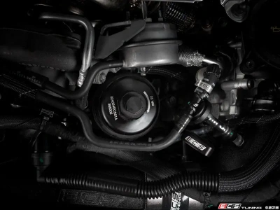 ECS Tuning ES#3504941 Алюминиевый корпус масляного фильтра для EA839 2.9T/3.0T (чёрный)