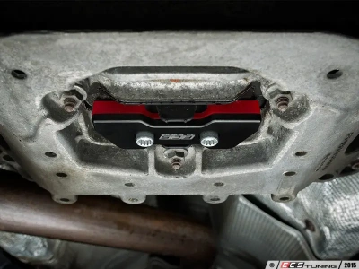 ECS Tuning ES#3023205 Вставка в опору (комплект) коробки передач для Audi A4/A5 S4/S5 RS4/RS5 B8 / Q5 SQ5 8R
