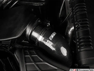 ECS Tuning ES#2707642 Силиконовый патрубок от короба воздушного фильтра для Audi A4 A5 B8